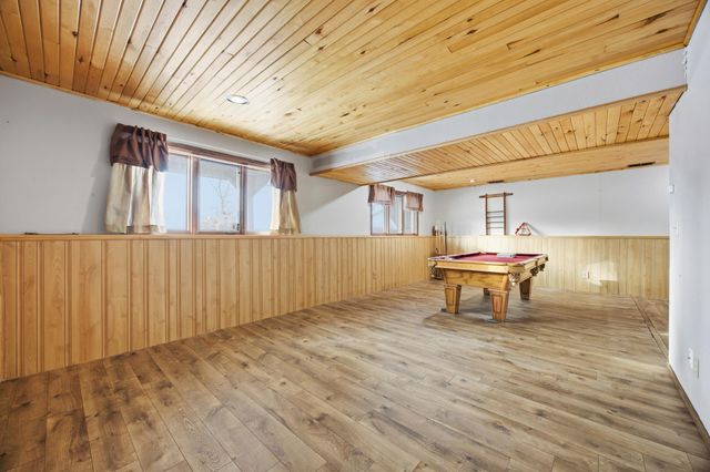 3512 40th Avenue S, Prairie Rose, ND 58104