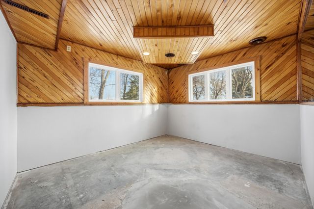 3512 40th Avenue S, Prairie Rose, ND 58104