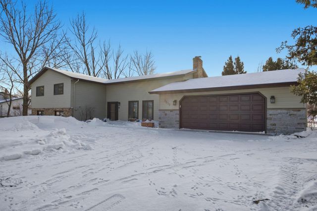 3512 40th Avenue S, Prairie Rose, ND 58104