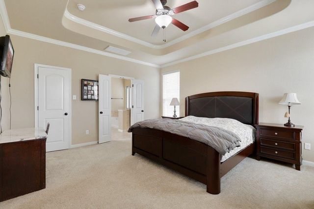 119 Colthorpe LN, Hutto, TX 78634