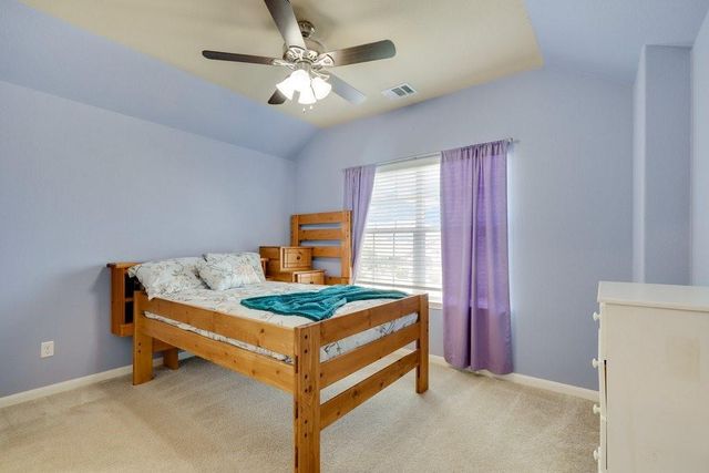 119 Colthorpe LN, Hutto, TX 78634