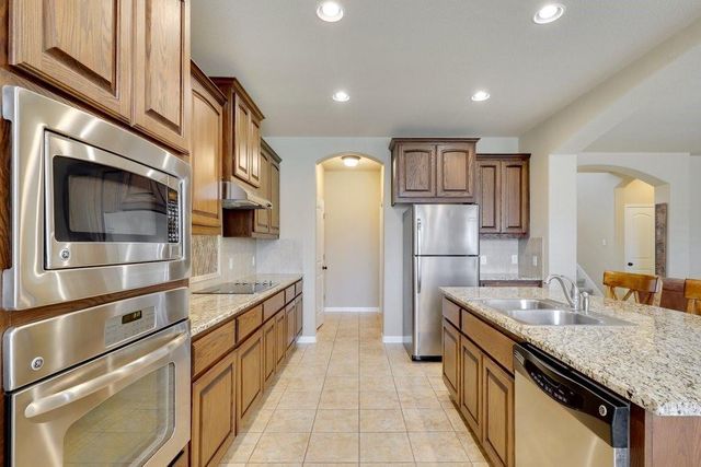 119 Colthorpe LN, Hutto, TX 78634