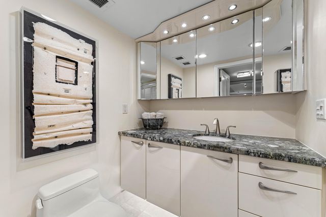 100 SE 5th Avenue 410, Boca Raton, FL 33432