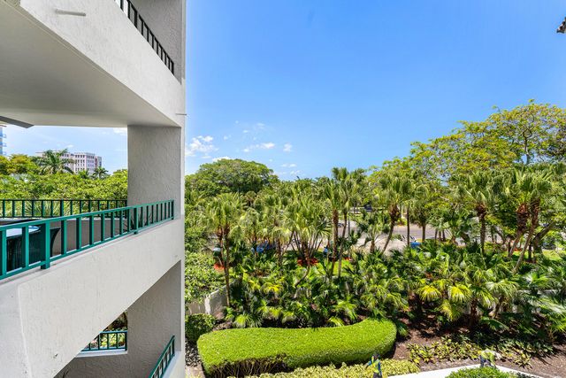 100 SE 5th Avenue 410, Boca Raton, FL 33432