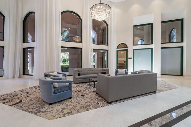 100 SE 5th Avenue 410, Boca Raton, FL 33432