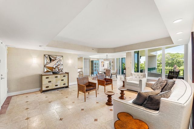 100 SE 5th Avenue 410, Boca Raton, FL 33432