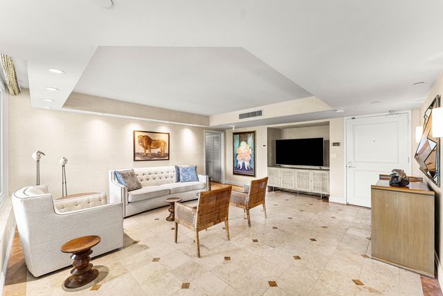 100 SE 5th Avenue 410, Boca Raton, FL 33432