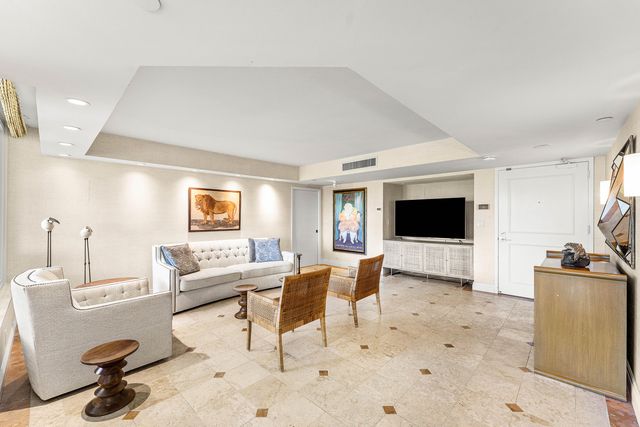 100 SE 5th Avenue 410, Boca Raton, FL 33432