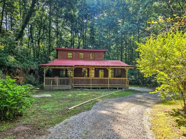65 Mount Pleasant Drive, Ellijay, GA 30540