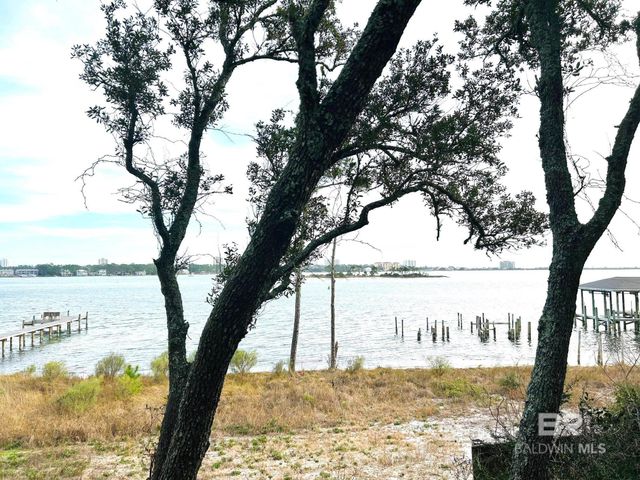 14395 Innerarity Point Road, Pensacola, FL 32507