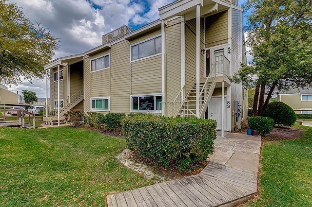 83 S April Point Drive S 83, Conroe, TX 77356