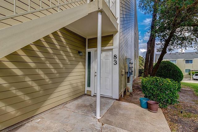 83 S April Point Drive S 83, Conroe, TX 77356