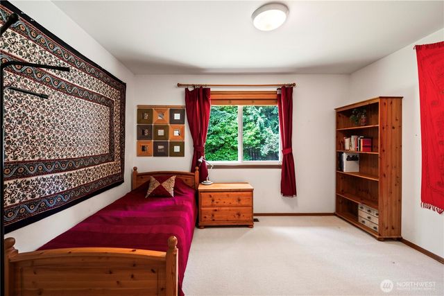 419 212th Avenue NE, Sammamish, WA 98074