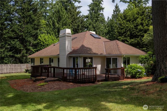 419 212th Avenue NE, Sammamish, WA 98074
