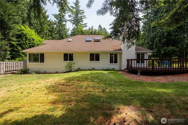 419 212th Avenue NE, Sammamish, WA 98074