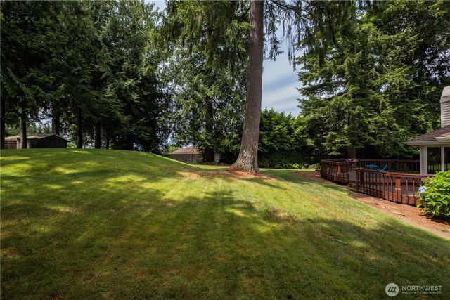 419 212th Avenue NE, Sammamish, WA 98074