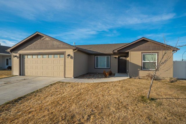 10212 W 9th Ave, Airway Heights, WA 99224