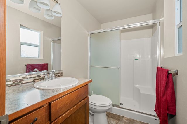 10212 W 9th Ave, Airway Heights, WA 99224