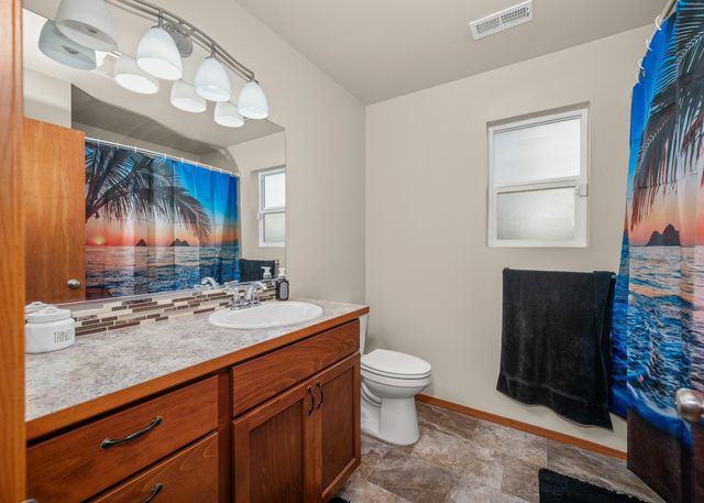 10212 W 9th Ave, Airway Heights, WA 99224