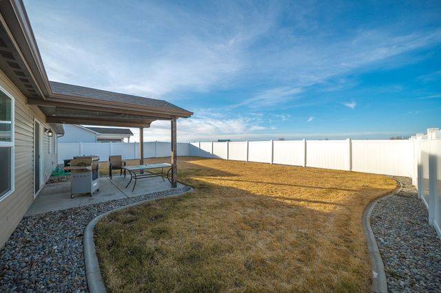 10212 W 9th Ave, Airway Heights, WA 99224