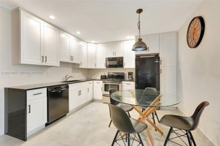 221 SE 9th Ave 102, Pompano Beach, FL 33060