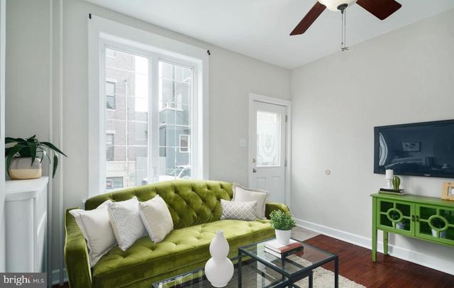 2222 E BOSTON ST, Philadelphia, PA 19125