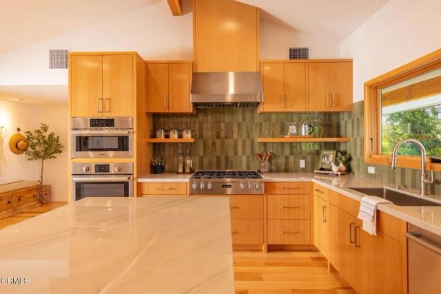414 Andrew Drive, Ojai, CA 93023
