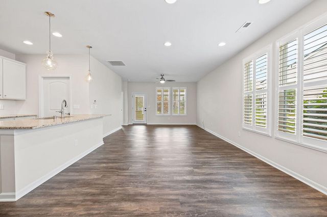 519 Queens Cup Lane, 21D, Walton, KY 41094