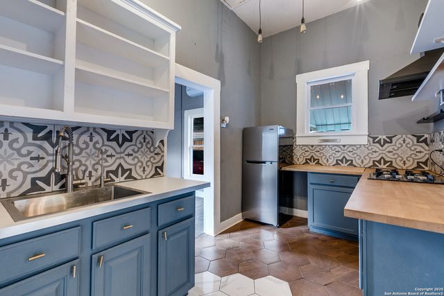 113 Burbank, San Antonio, TX 78204