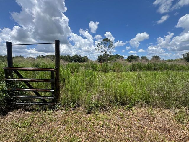 9827 SE HOTH ROAD, Arcadia, FL 34266