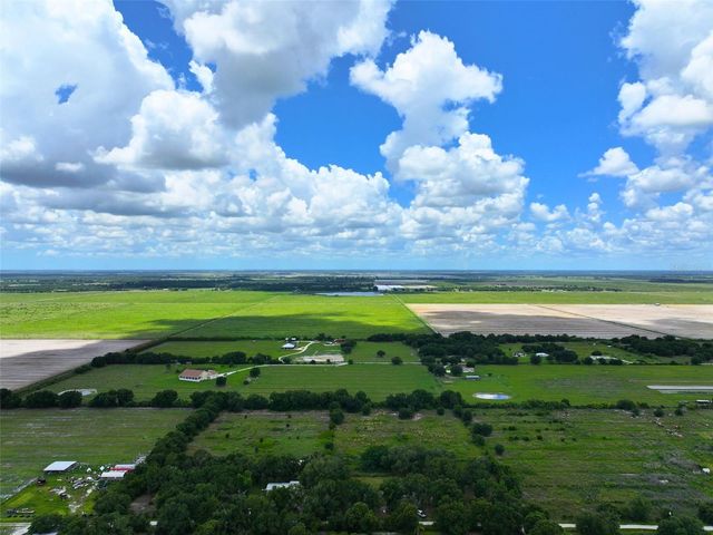 9827 SE HOTH ROAD, Arcadia, FL 34266