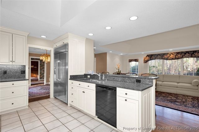 2003 Pinewood Terrace, Fayetteville, NC 28304