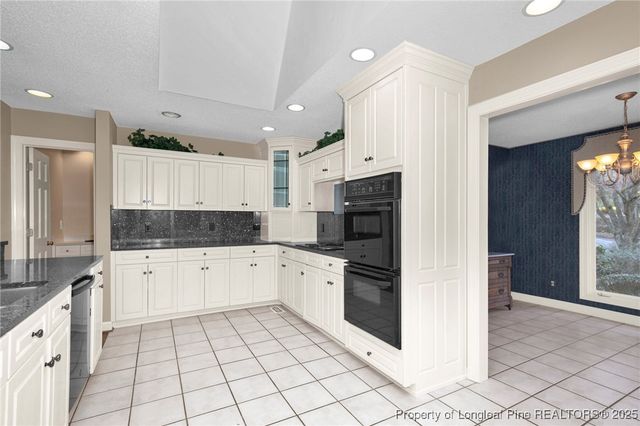 2003 Pinewood Terrace, Fayetteville, NC 28304