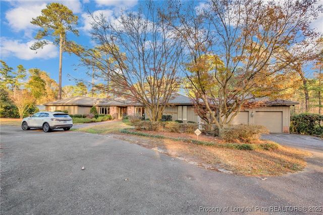 2003 Pinewood Terrace, Fayetteville, NC 28304