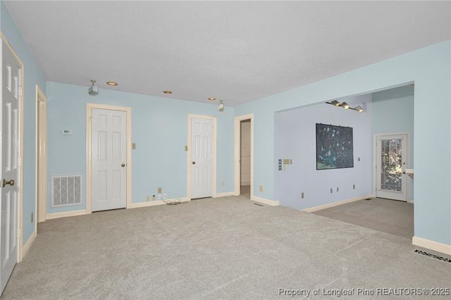 2003 Pinewood Terrace, Fayetteville, NC 28304