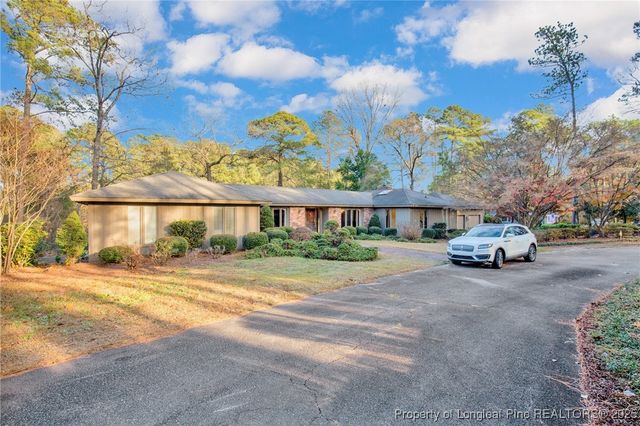 2003 Pinewood Terrace, Fayetteville, NC 28304