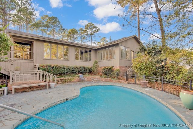 2003 Pinewood Terrace, Fayetteville, NC 28304