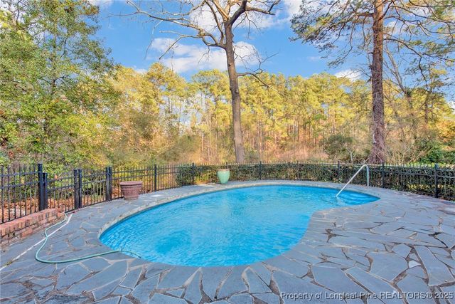 2003 Pinewood Terrace, Fayetteville, NC 28304