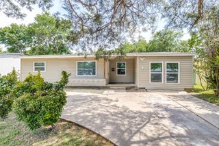 11524 Strand Street, Dallas, TX 75218