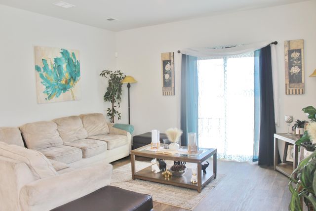 930 Woodside Creek Lane, Summerville, SC 29486