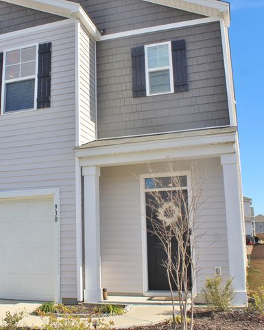 930 Woodside Creek Lane, Summerville, SC 29486