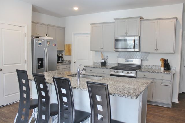 930 Woodside Creek Lane, Summerville, SC 29486