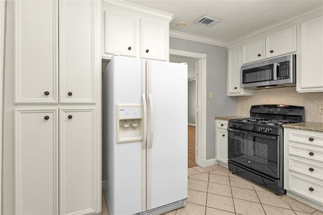 6018 Carew Street, Houston, TX 77074