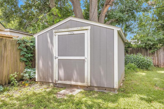 6018 Carew Street, Houston, TX 77074