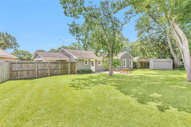 6018 Carew Street, Houston, TX 77074