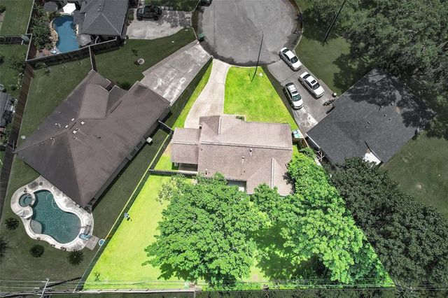 6018 Carew Street, Houston, TX 77074