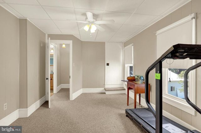 14 CHESTNUT ST, Newville, PA 17241