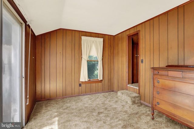 14 CHESTNUT ST, Newville, PA 17241