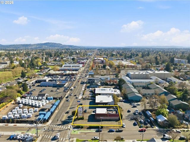 1815 Se 82ND Ave, Portland, OR 97216