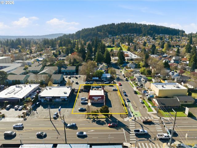 1815 Se 82ND Ave, Portland, OR 97216